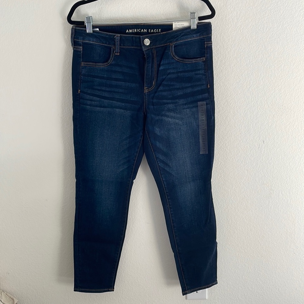 NWT American Eagle Jeans size 14 SHORT
